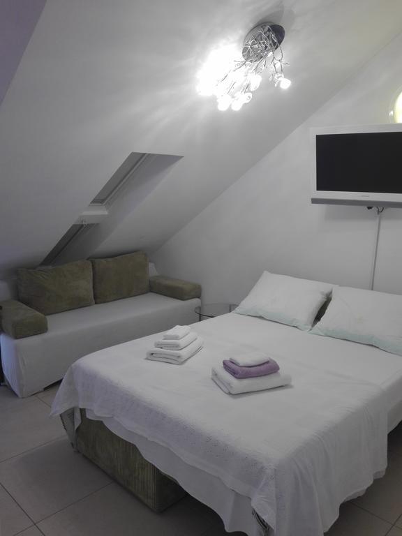 Apartments Tin Split Extérieur photo